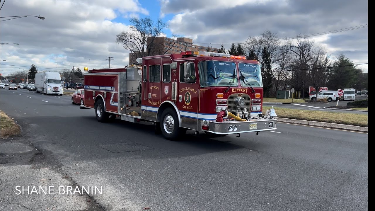Keyport Fire Department Engine 22-73 Responding 12/19/23