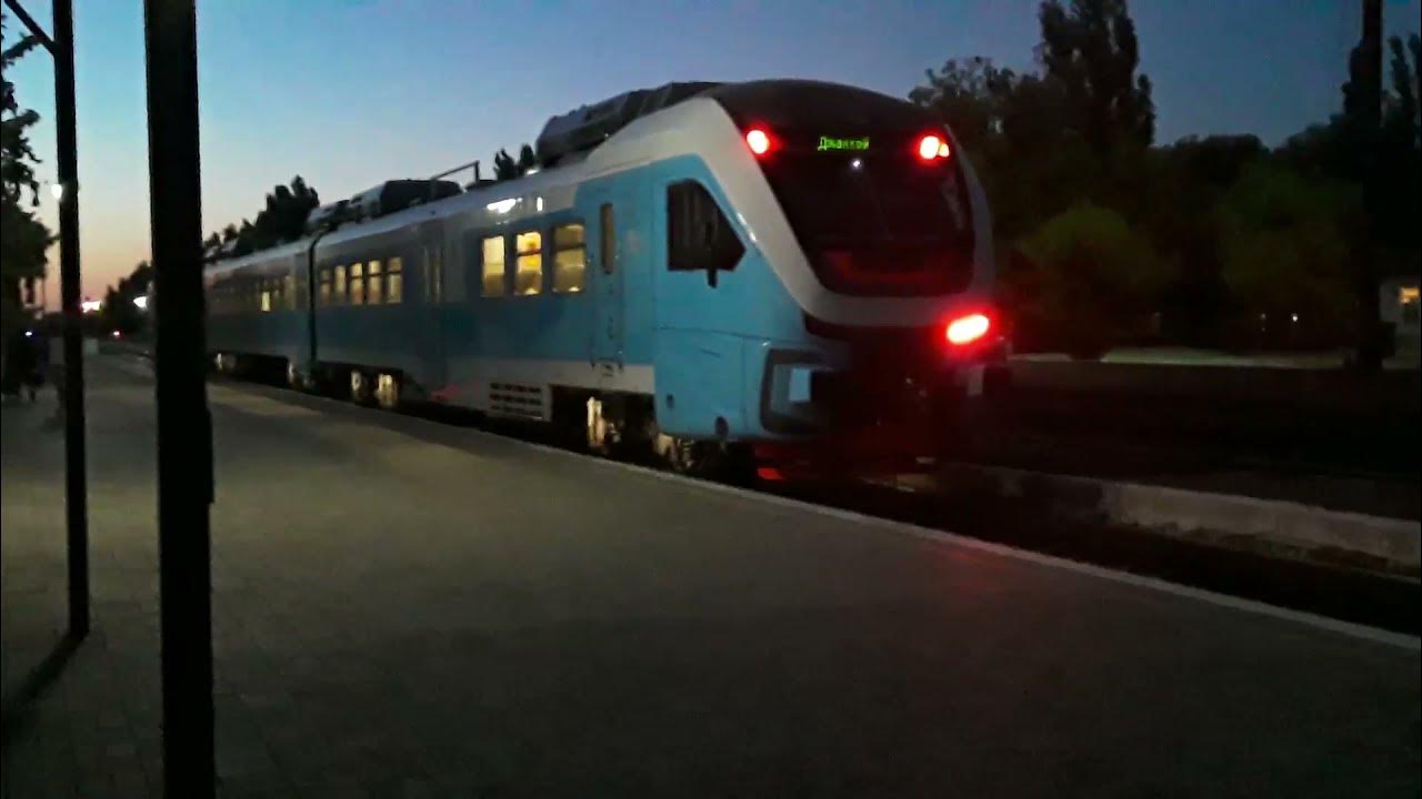 Спб феодосия поезд. Поезд 007а Санкт-Петербург Севастополь. Скорый поезд 7 Санкт-Петербург Севастополь. Поезд ра3 Крым. Поезда в Крыму 2020.