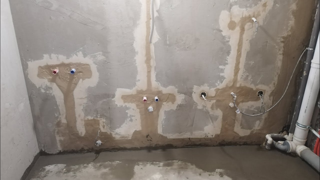 Электрика,штукатурка и стяжка штроб в ванной комнате. - YouTube