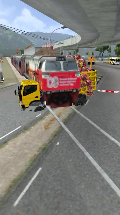 Tragedy of a Truck Hit by a Train😭 #shorts#bussid #shortvideo #subscribe #viralvideo