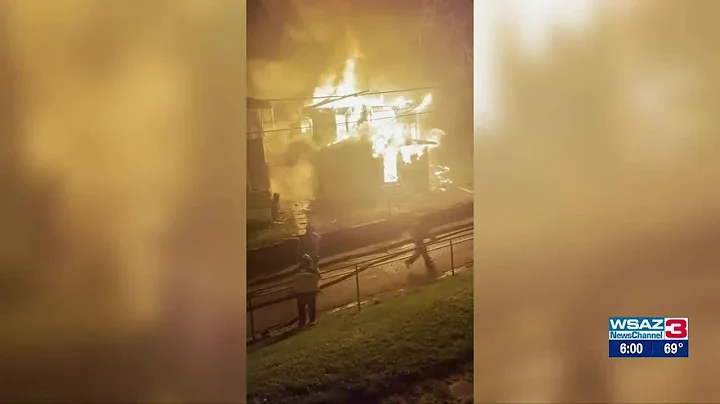 Several displaced after fire spreads to apartment complex
