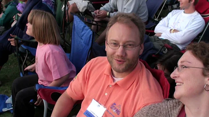 Scott Fisher talks to Steve Laures about Wood Model Airplanes at Gift of Wings