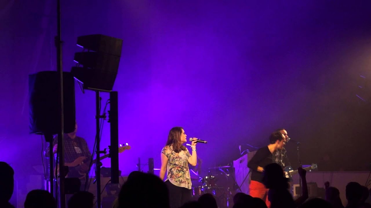 nous dansons glorious nous dansons glorious