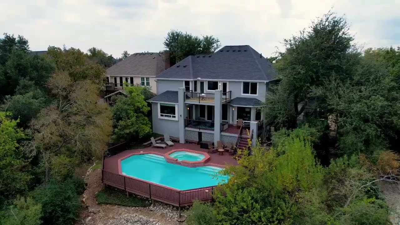 7901 Jester Blvd | Spectacular Canyon Views in Austin, TX