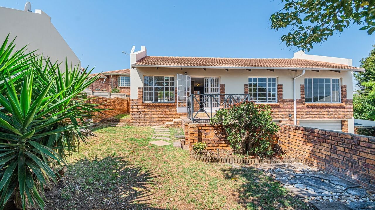 2 bedroom townhouse for sale in Erasmuskloof Pam Golding Properties