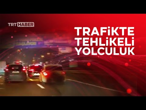 Trafikte makas atan sürücüler kamerada