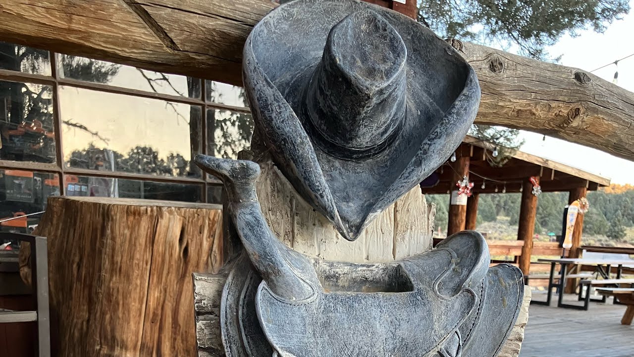 PCT 2023 - A Quick Look at the Kennedy Meadows General Store