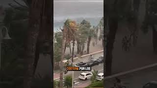 Un reventón térmico obliga a evacuar las playas de Granada