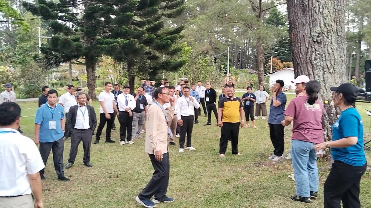 HARI INI PULUHAN PENDETA DI SIBORONGBORONG TAPANULI UTARA ADAKAN PEM....