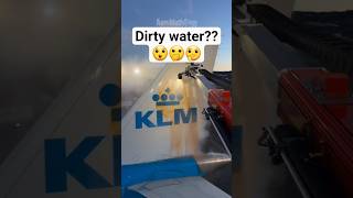 Dirty Water? ❌ No, It's Aircraft De-Icing ✈️🧊 #Shorts #aviation