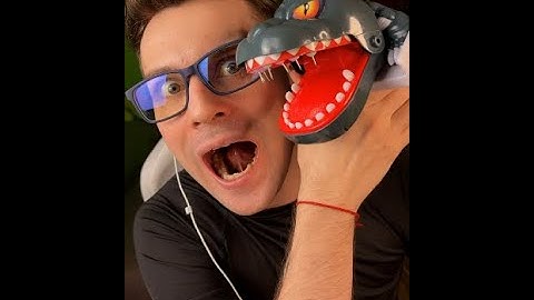 Crocodile dentist