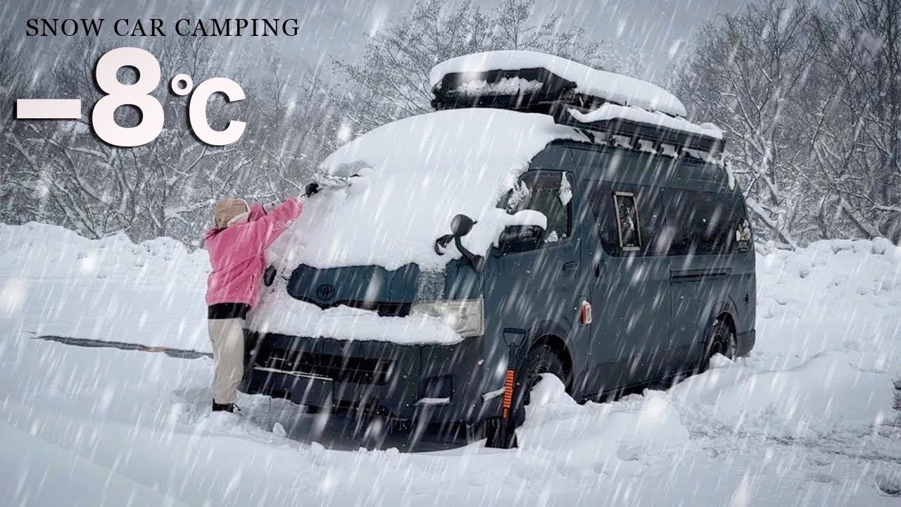 С утра сильный снегопад и метель, машины закопаны... Наслаждайтесь снежными пейзажами.