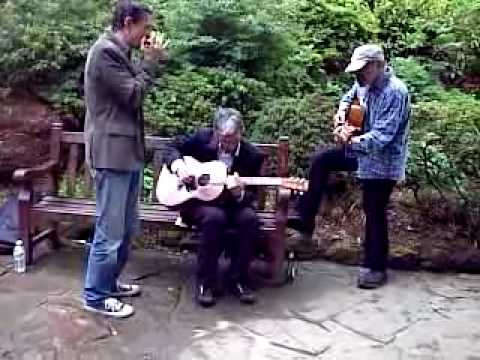 Charity Guitar Trail - Mickey Van Gelder and Mark ...