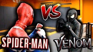 ¡SPIDER-MAN vs VENOM en Urban Planet Jump!!!