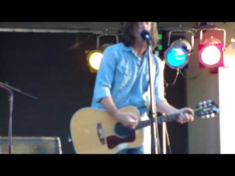 Roger Clyne and the Peacemakers "Bury My Heart at ...