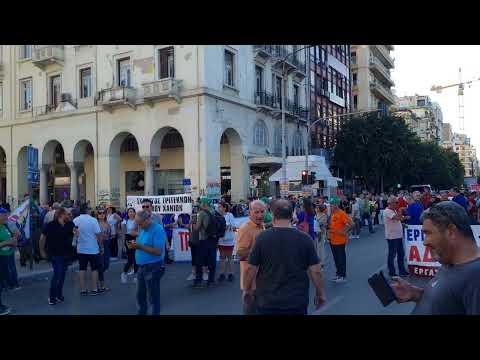 ΔΕΘ: Αγωνιστικό συλλαλητήριο στο άγαλμα Βενιζέλου