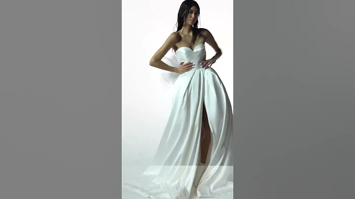 Would You Wear This Modern Vera Wang Bride Update to a Classic Wedding Gown? - DayDayNews