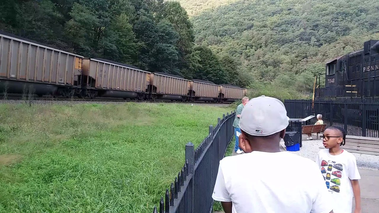 Railfanning at Horseshoe Curve part 3 92018 YouTube