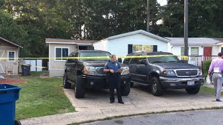 Police give update after 4 children, father found stabbed to death at Georgia home