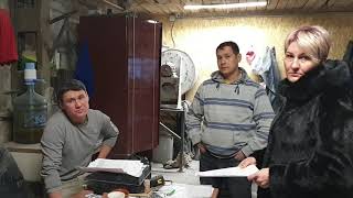 Бизнес памятники Гранит памяти перебираем камень по сортам работа на складе