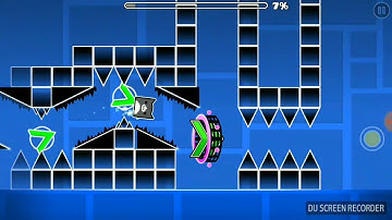 Unnamed circles by craZfur (me)(Extreme demon?) geometry dash 2.11