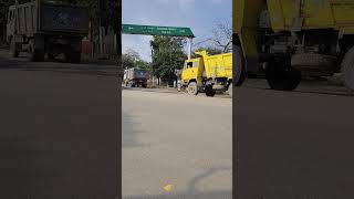 #oiltankertruck #heavyduty #tankership #automobile #vahicles #shortvideo #driver #commercialvehicle