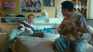 Fynn Sings to Steve | Cassandra (Ep 2)