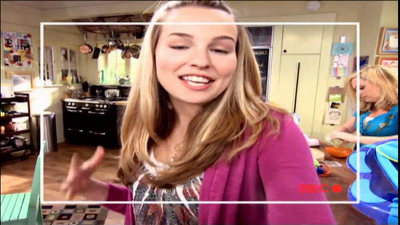 Disney Channel Sweden JUL MED ERIC SAADE NEW SERIES PREVIEW GOOD