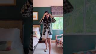 Giving my summer whites a 90s mom update!