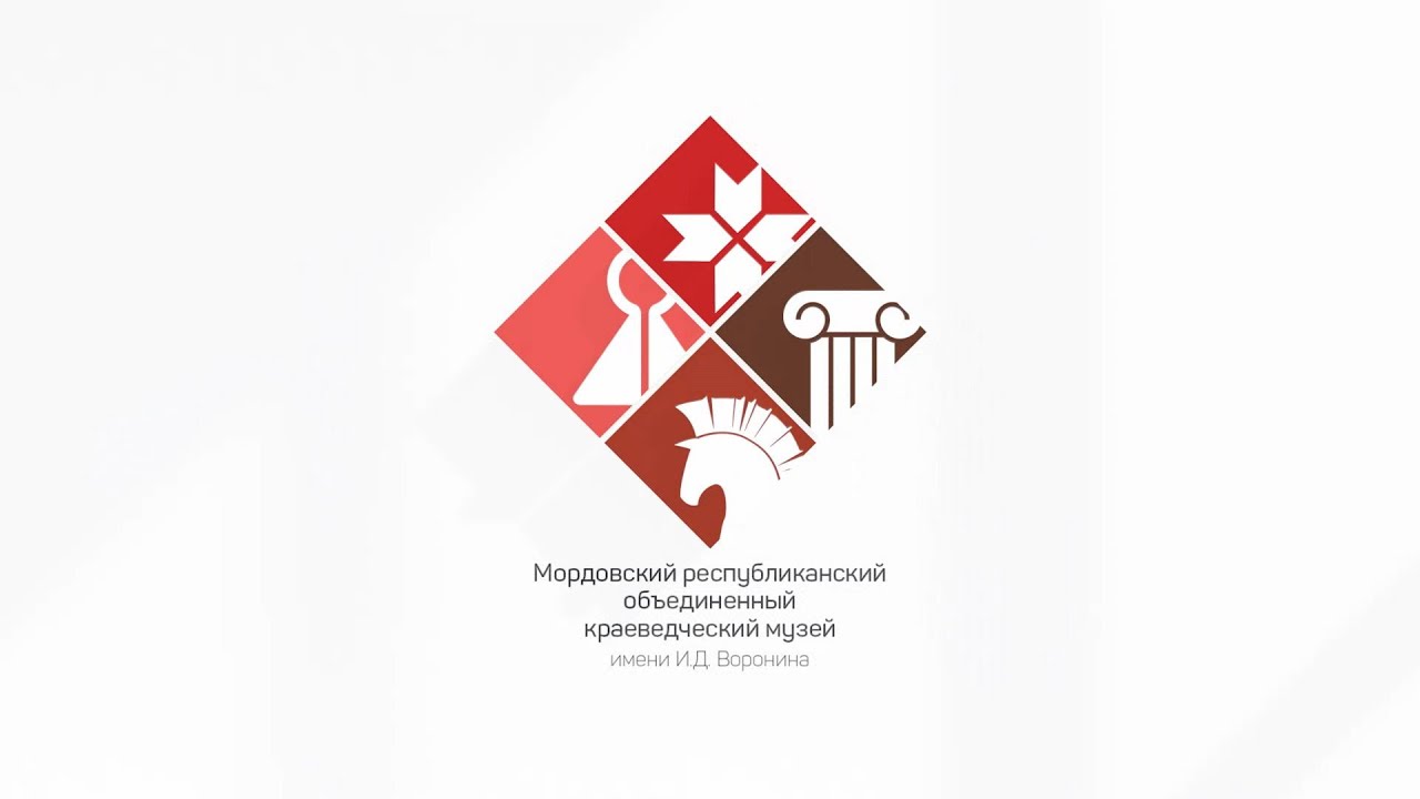 вид рукоделия, при котором по принципу мозаики сшивается целое изделие из кусочков ткани
