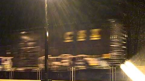 CSX Q439 MIXED CSX POWER YARDLEY PA