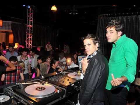 Samantha Ronson's Family