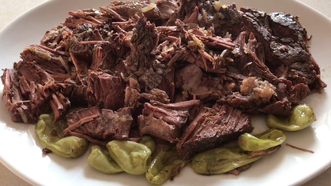 Southern Pot Roast Slow Cooker - YouTube