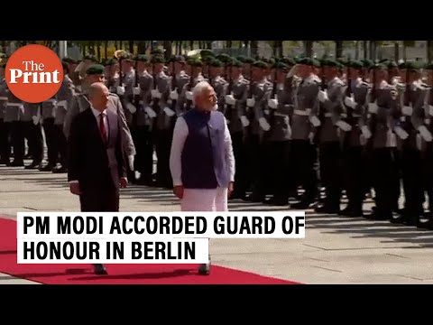 PM Modi receives