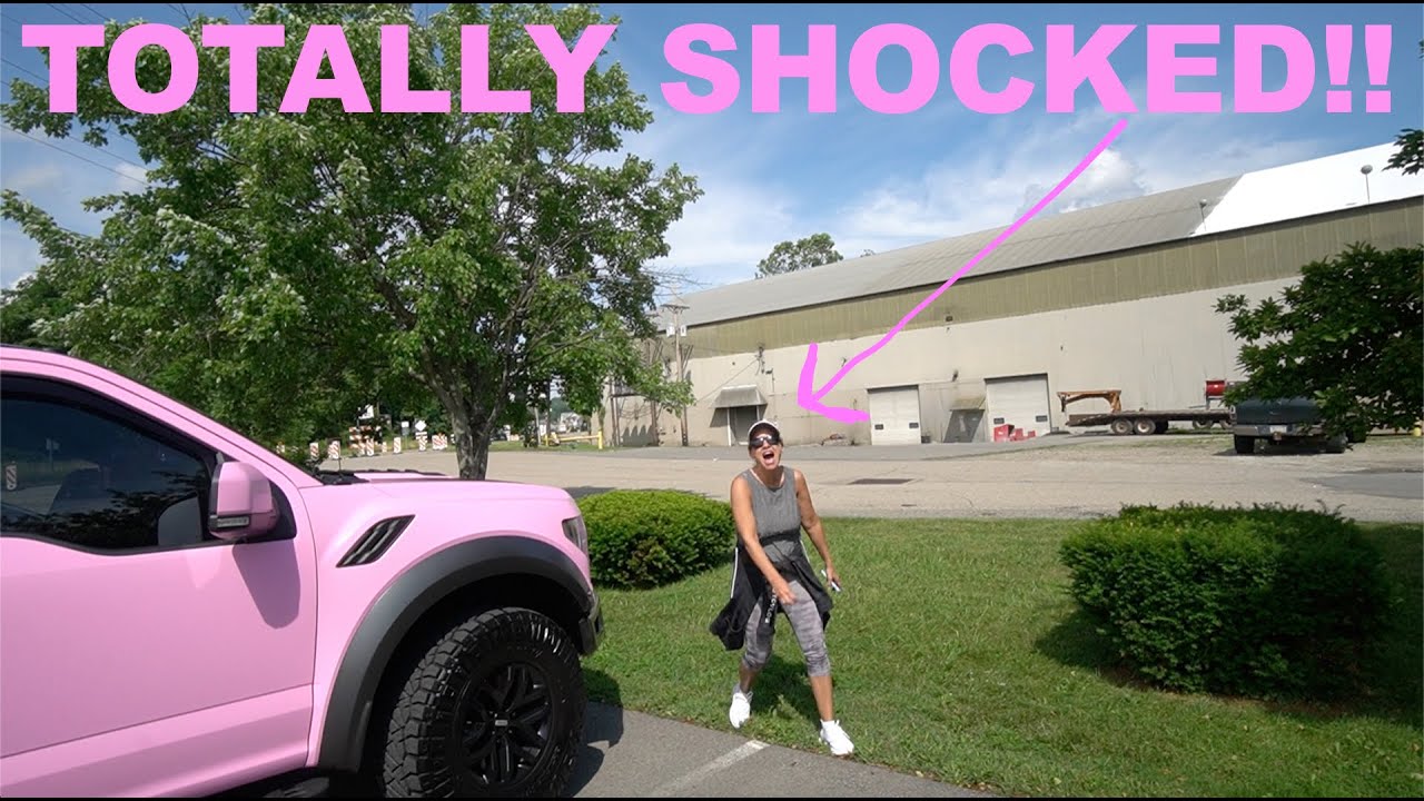 Surprising My Wife With A PINK Ford Raptor!! (Only One In The World?) 