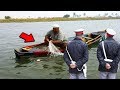 قصة العم موسى الصياد وما اكتشفه بينما كان يجر شباك الصيد قصة واقعية قصة العم موسى الصياد وما اكتشفه بينما كان يجر شباك الصيد قصة واقعية