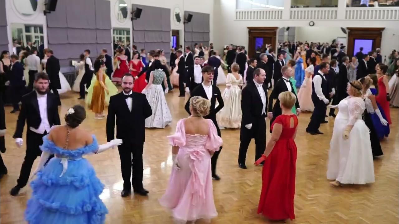 Танец падеграс видео. Танец падеграс видео. Танец падеграс видео. Па де грасс танец. Танец падеграс схема танца.