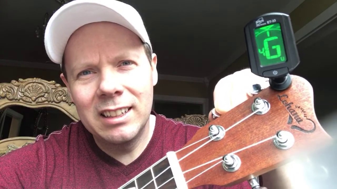 Como afinar su Ukulele con afinador electrónico YouTube