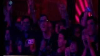 Dead By Sunrise  Walking In Circles  At Tony Hawk Show Paris 21112009