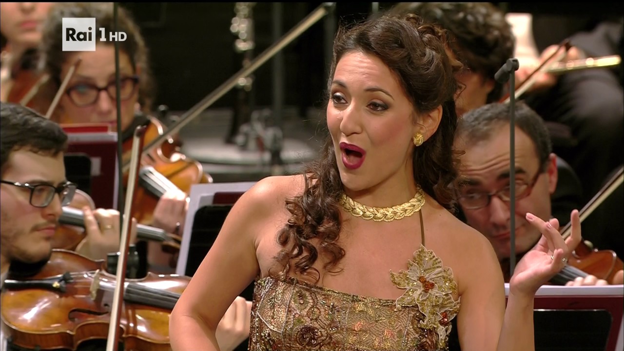 Rosa Feola "Quel guardo il cavaliere... So anch'io la virtù magica"