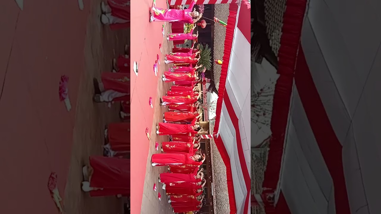 Dòng máu lạc hồng