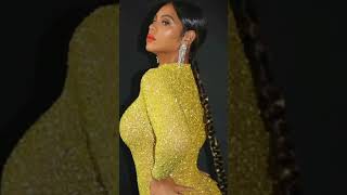 Beyoncé's Stunning Photos: A Visual Journey Through Her Iconic Career'