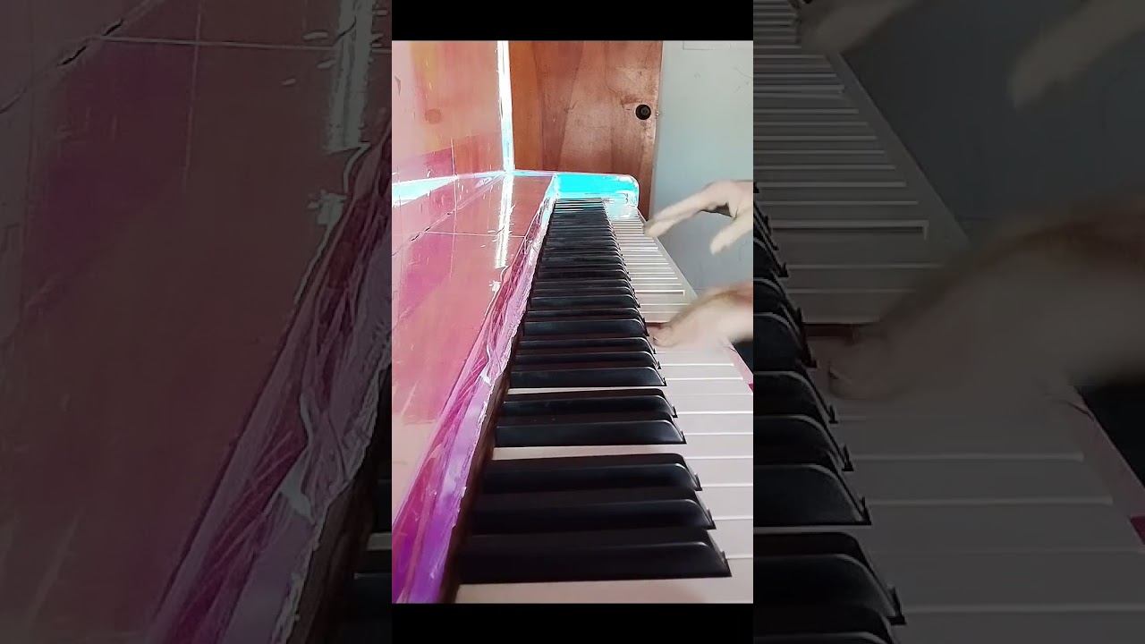 Fast Melodic Classical-Jazz Fusion Freestyling on Piano