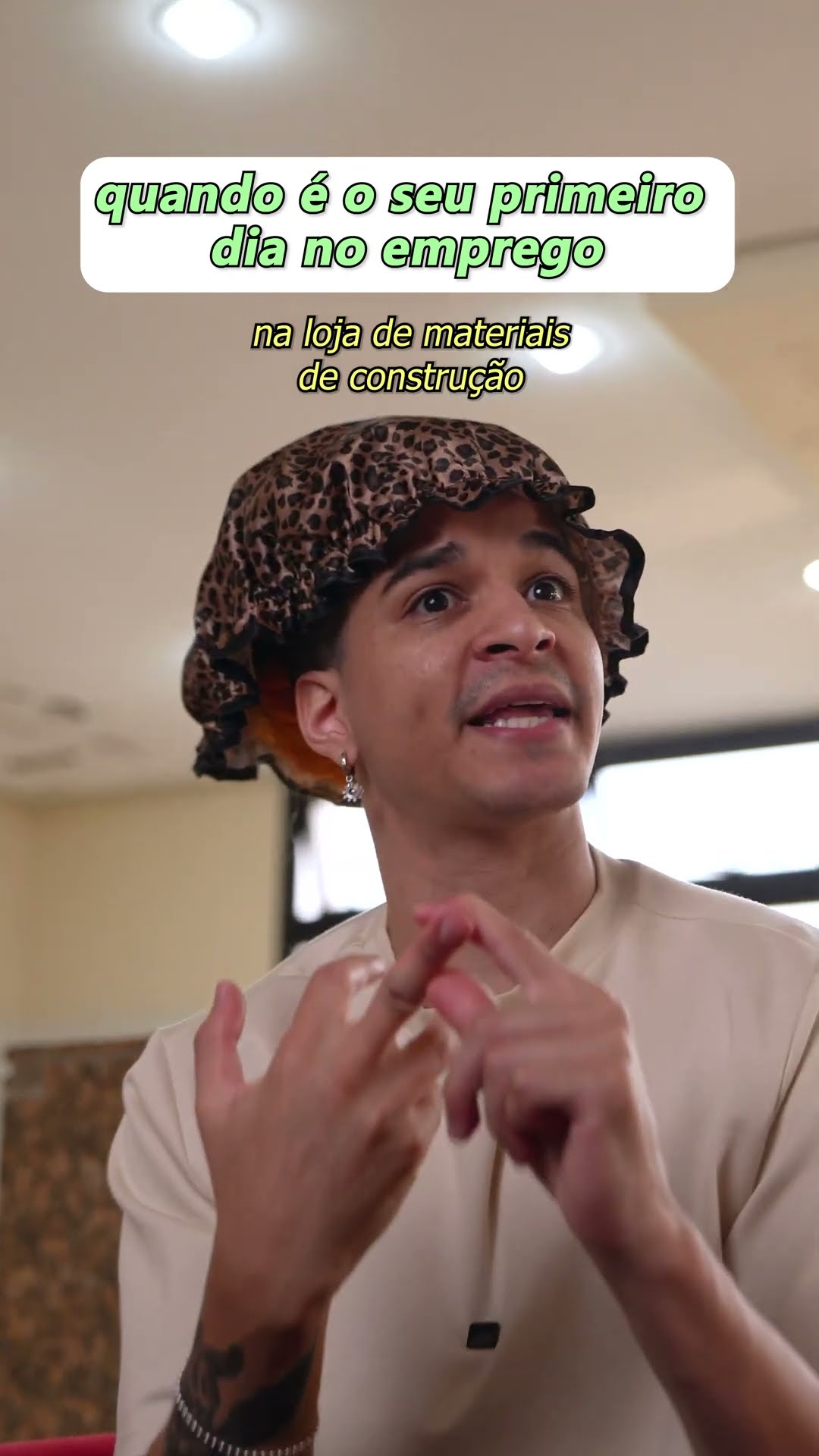 QUANDO É SEU PRIMEIRO DIA NUM EMPREGO