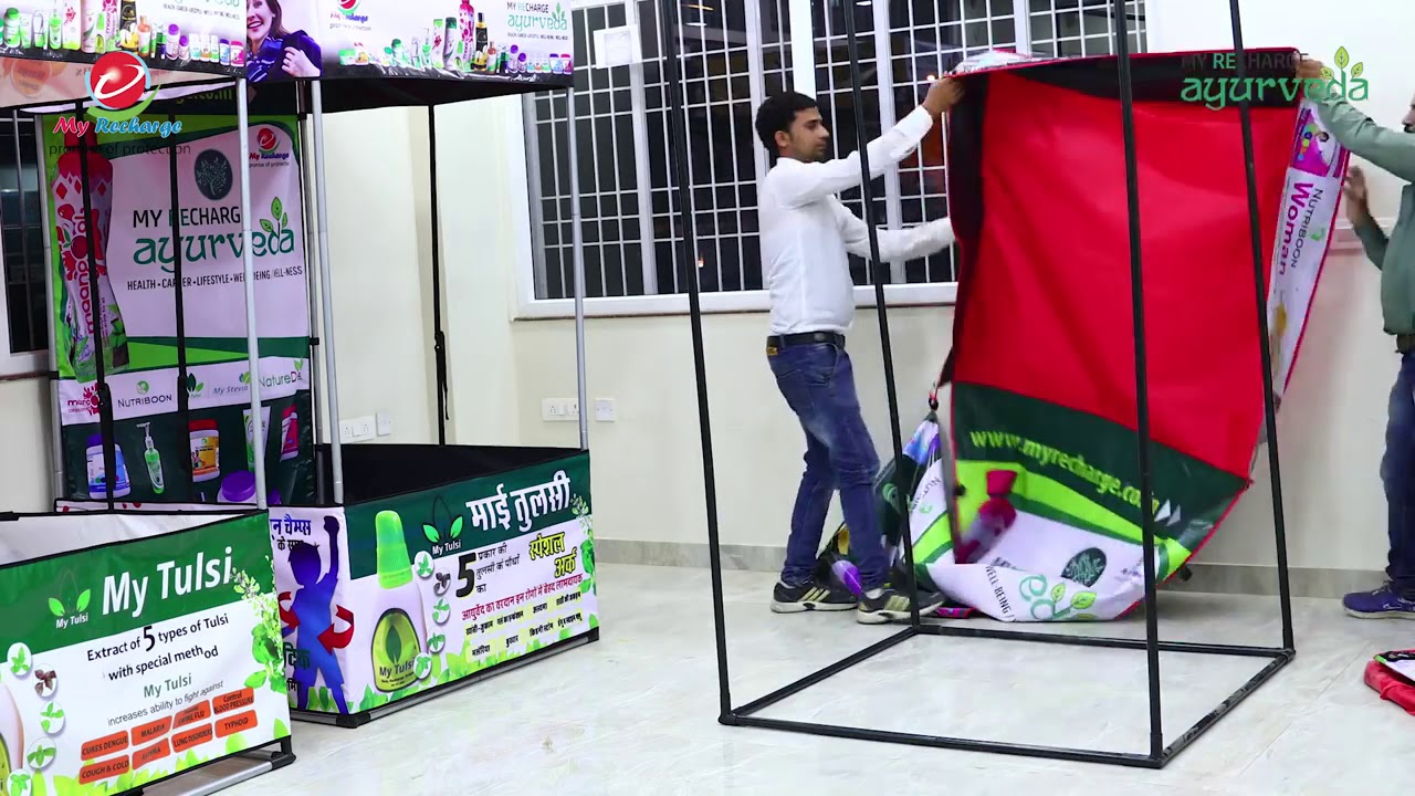 Canopy Tent Setup  on Road side