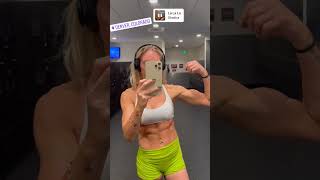 Flexin And Relaxin... Flair Friday