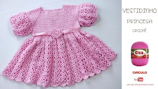 Vestido em Crochê Infantil Branco Este precioso vestidinho foi