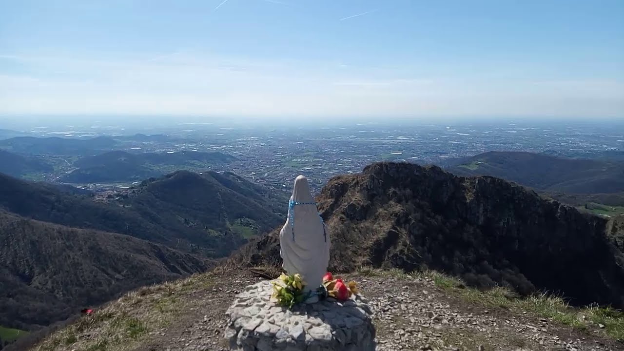 Monte Costone (Bergamo, 1195 mt) (48) Escursionismo Facile in Montagna