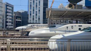 Taking 2 Bullet Trains Across Japan to an Onsen Village 🇯🇵  Osaka to Yugawara screenshot 2