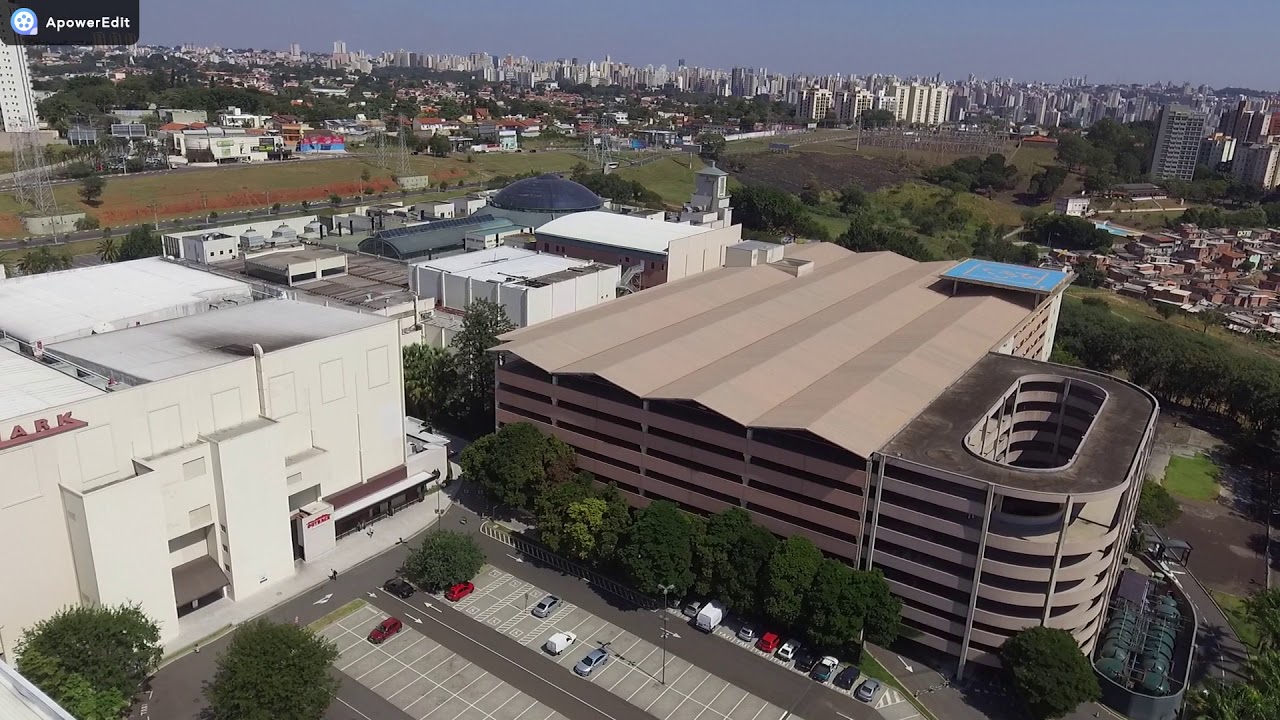 SHOPPING IGUATEMI CAMPINAS SP VAZIO DEVIDO PANDEMIA